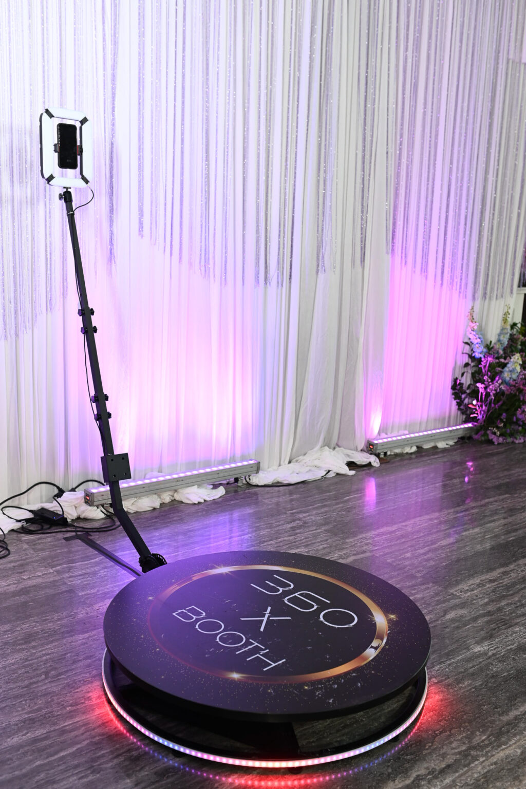 บูธวีดีโอ 360 องศา Video Booth ให้บริการโดยผู้เชี่ยวชาญ