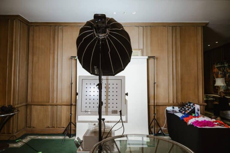 Studio Booth จัดไฟแบบสตูดิโอ